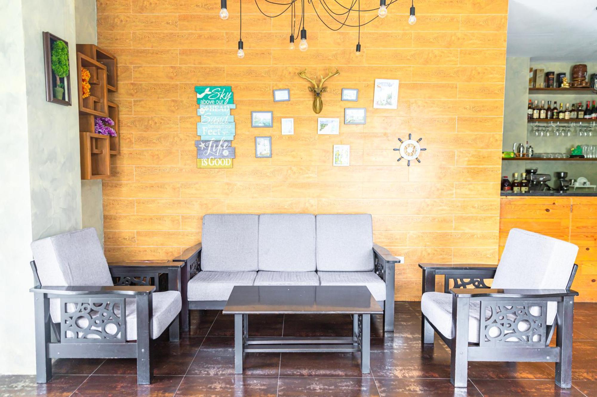 Hotel Costa Brava Tacloban Buitenkant foto